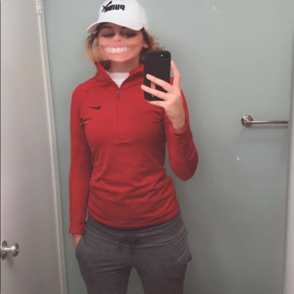 Meet your Posher, Hallah